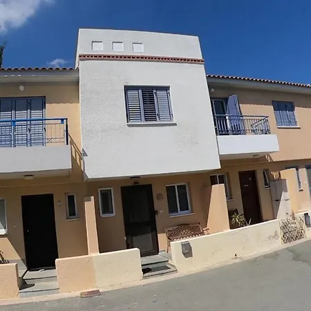 Maya Paphos Exterior photo